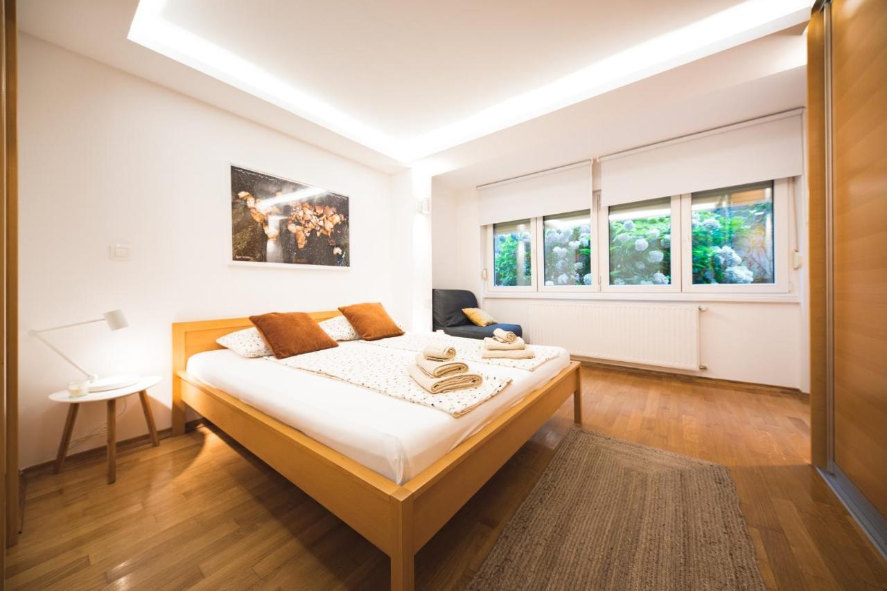 Sleep, Eat, Repeat And Park Your Car In City Center Zagreb Ngoại thất bức ảnh
